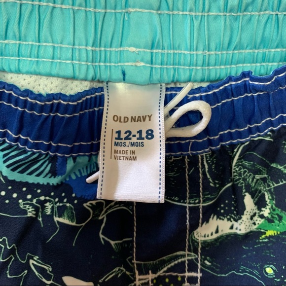 Old Navy Toddler Boys Swimming Trunks Size 12-18 Months Dinosaur Print - Picture 3 of 6